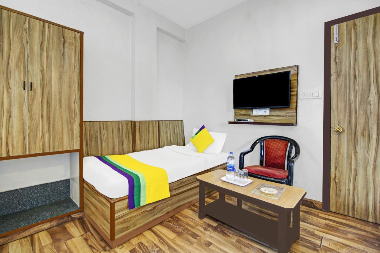 Itsy Hotels Crystal Palace With Valley View Shimla Eksteriør bilde