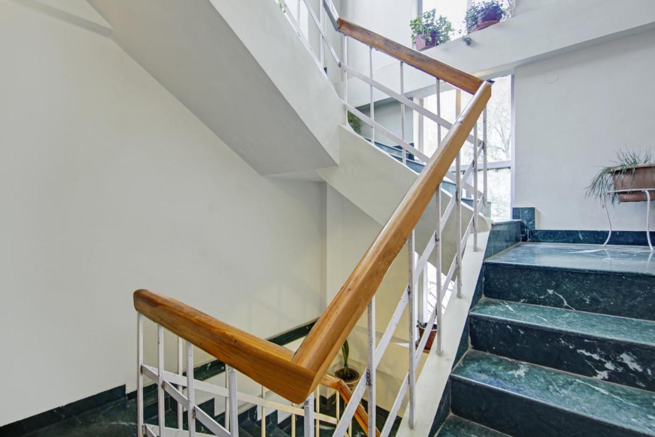 Itsy Hotels Crystal Palace With Valley View Shimla Eksteriør bilde