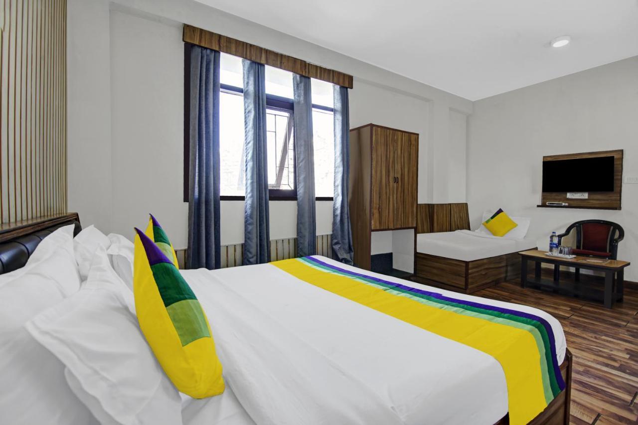 Itsy Hotels Crystal Palace With Valley View Shimla Eksteriør bilde