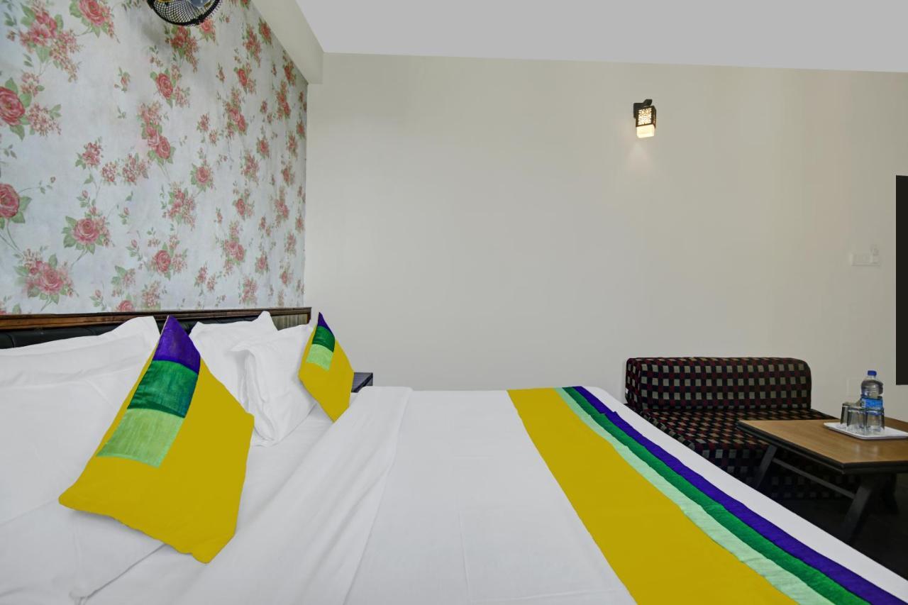 Itsy Hotels Crystal Palace With Valley View Shimla Eksteriør bilde